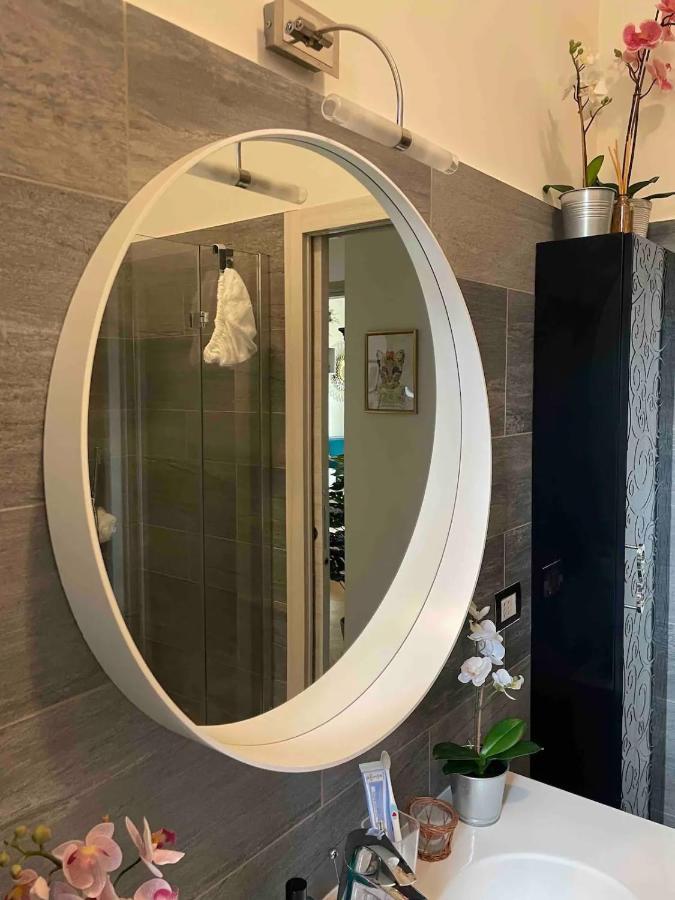 Milanese Luxury Apartment Екстер'єр фото